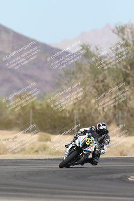 media/Nov-02-2025-CVMA (Sun) [[337aff29ab]]/Race 11-Amateur Supersport Open/
